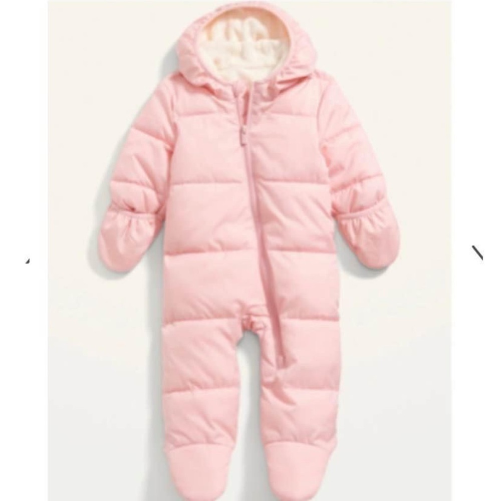 Old navy baby bunting snow suit 3/6m pink fleece lined